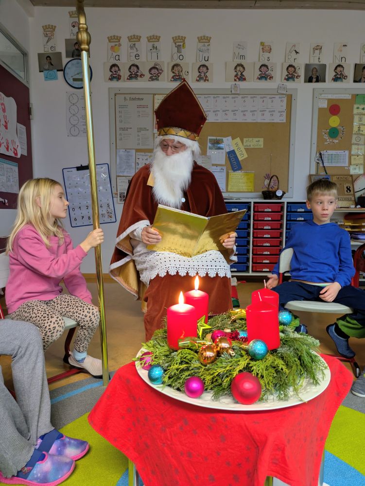 Nikolaus in der DFK